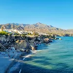 Penthouse With Rooftop Terrace In Torrecilla Apartamento Nerja