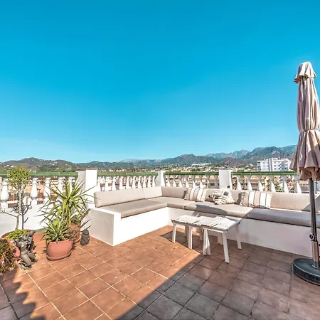 Penthouse With Rooftop Terrace In Torrecilla